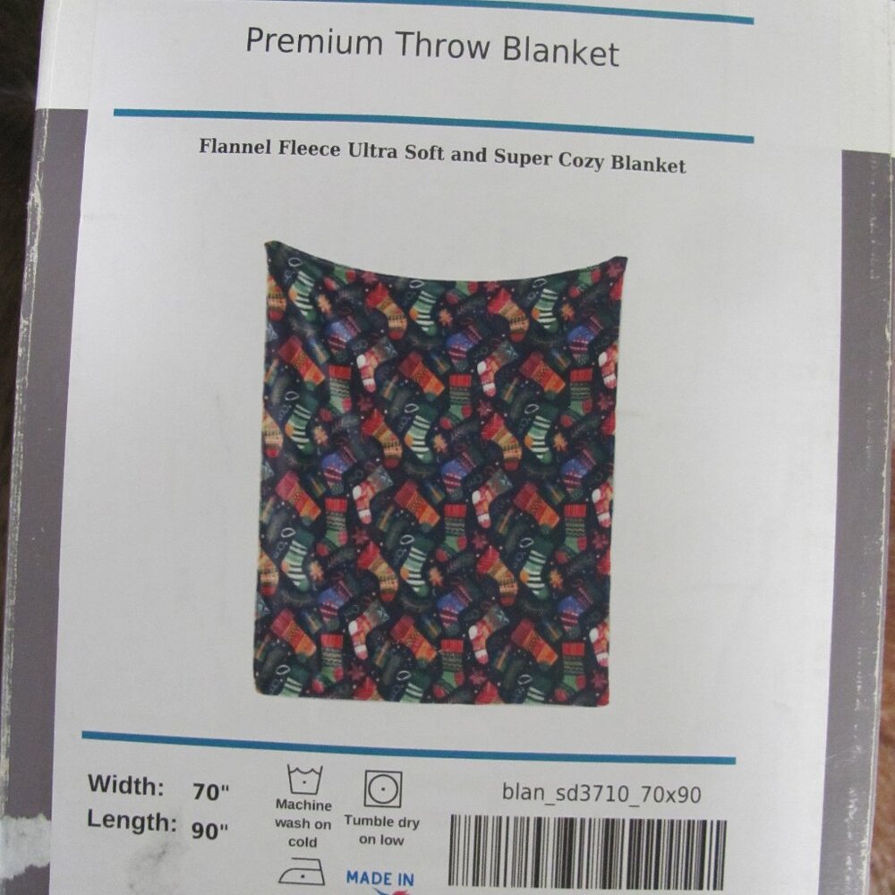 AMBESONNE‎ PREMIUM THROW CHRISTMAS STOCKINGS NIP